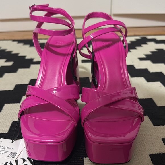 Zara Hot Pink Fuschia Platform square toe strappy sandals - Picture 6 of 8